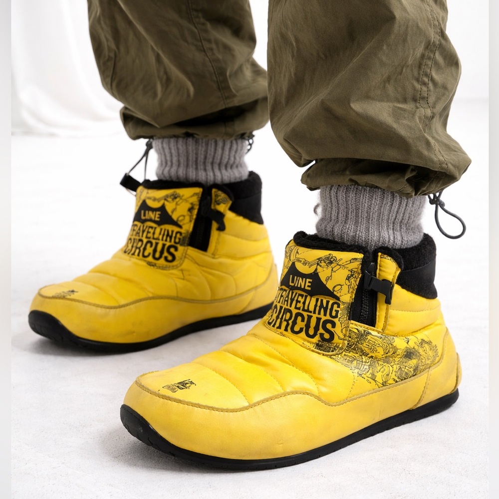 Line Skis Bootie 1.0 Traveling Circus Limited Edition Intuition Snow Booties S